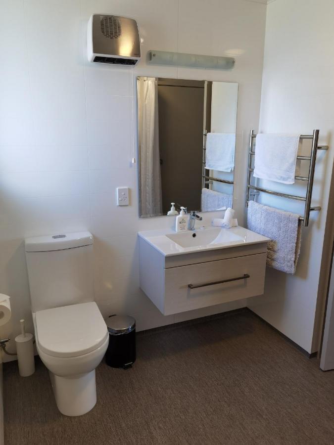 Milford Road Apartments Te Anau Zewnętrze zdjęcie