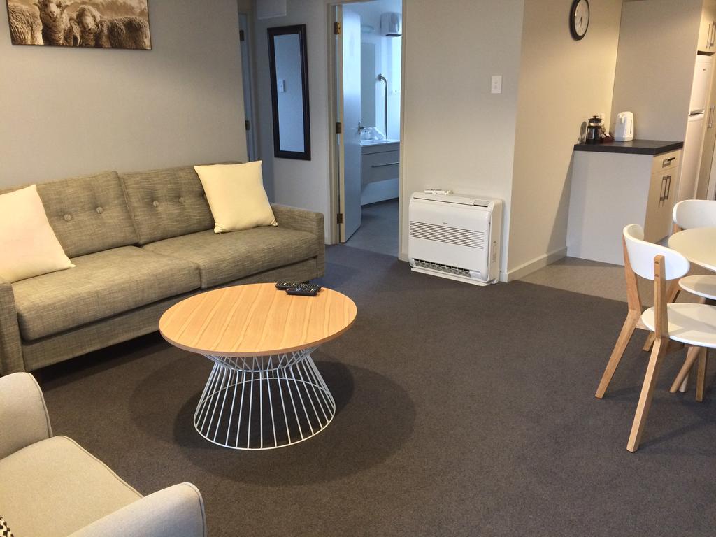 Milford Road Apartments Te Anau Zewnętrze zdjęcie